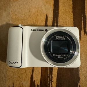 Samsung Galaxy GC110 Camera 16.3MP 21x WITH CHARGER